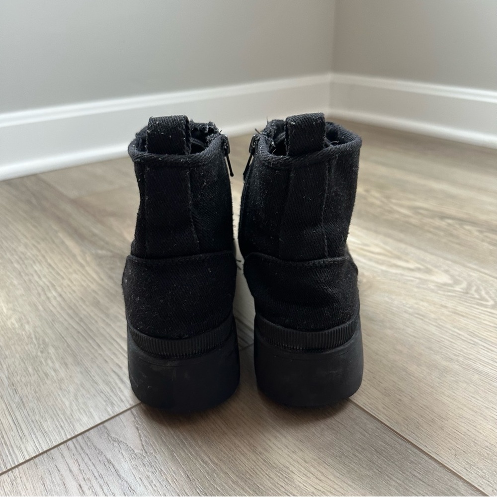 Universal Thread Black Canvas Combat Boots - Picture 4 of 9